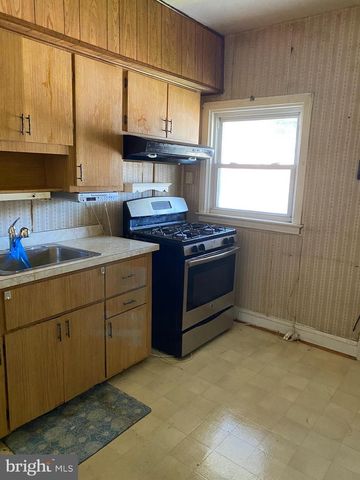 3902 WOODRIDGE RD, Baltimore, MD 21229