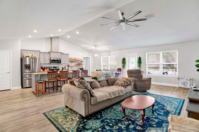 3236 Margaret Olivia Dr, Cantonment, FL 32533