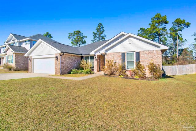 3236 Margaret Olivia Dr, Cantonment, FL 32533