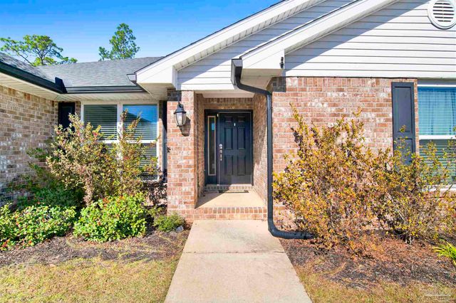 3236 Margaret Olivia Dr, Cantonment, FL 32533