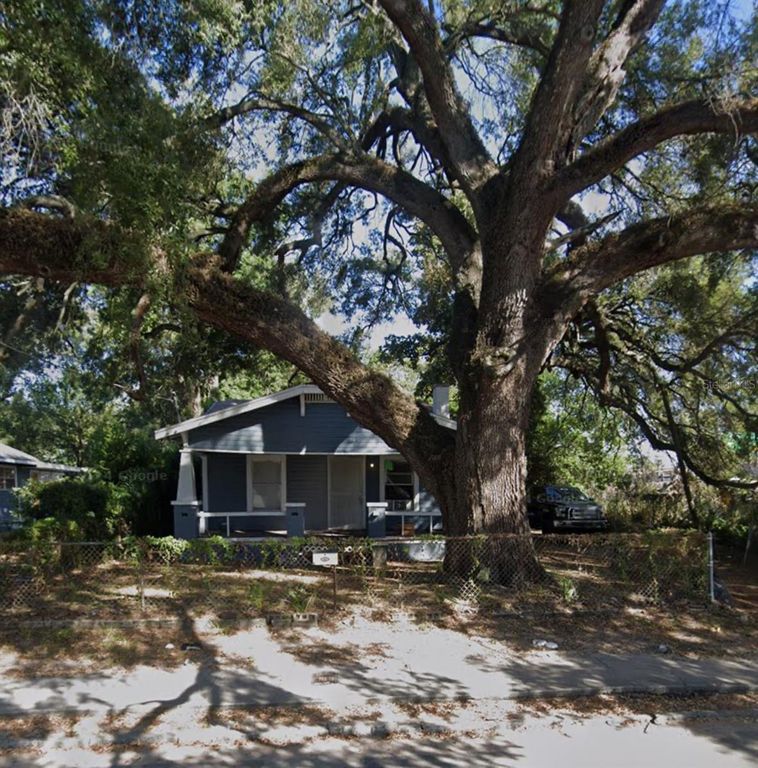 510 E LAKE AVENUE, Tampa, FL 33603