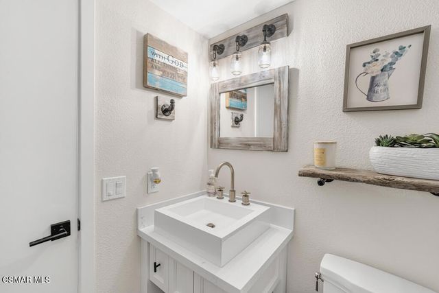 3175 Sunburst Place, Thousand Oaks, CA 91360