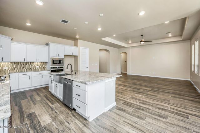 4141 Desert Falls Road, Las Cruces, NM 88011