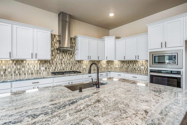 4141 Desert Falls Road, Las Cruces, NM 88011