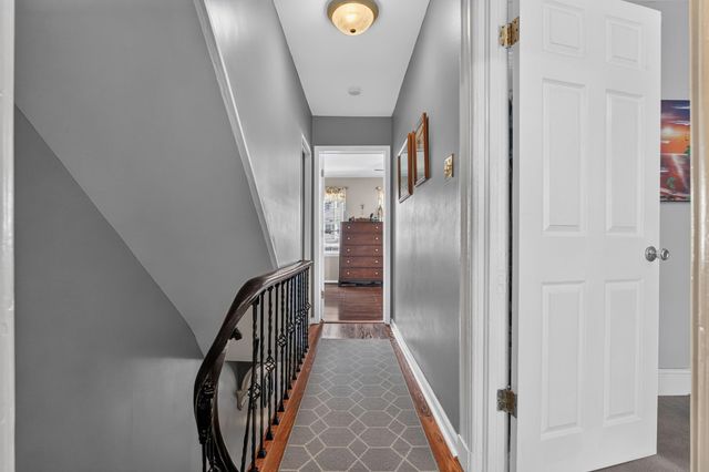 14 WEST 52ND ST, Bayonne, NJ 07002