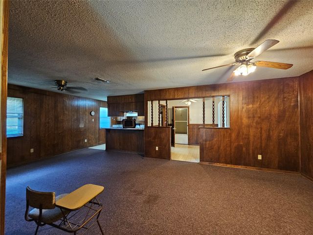 618 N 19th ST, Copperas Cove, TX 76522