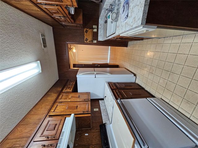 618 N 19th ST, Copperas Cove, TX 76522