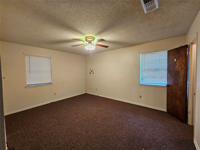 618 N 19th ST, Copperas Cove, TX 76522