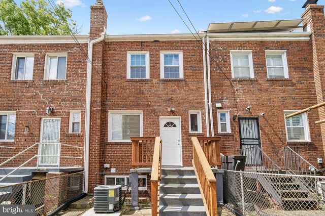 3922 Q ST SE, Washington, DC 20020