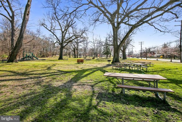 3922 Q ST SE, Washington, DC 20020