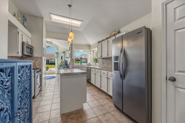 1315 Blue Jay Drive, Lewisville, TX 75077