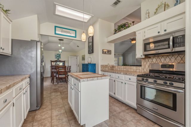 1315 Blue Jay Drive, Lewisville, TX 75077