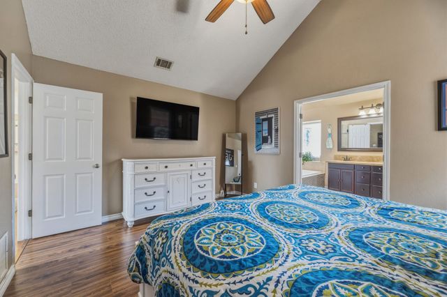 1315 Blue Jay Drive, Lewisville, TX 75077