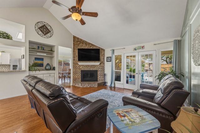 1315 Blue Jay Drive, Lewisville, TX 75077