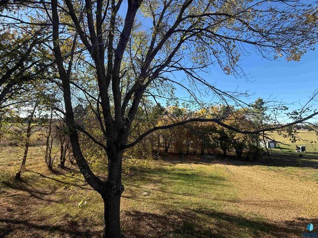 1513 S Splitrock Blvd Boulevard, Brandon, SD 57005