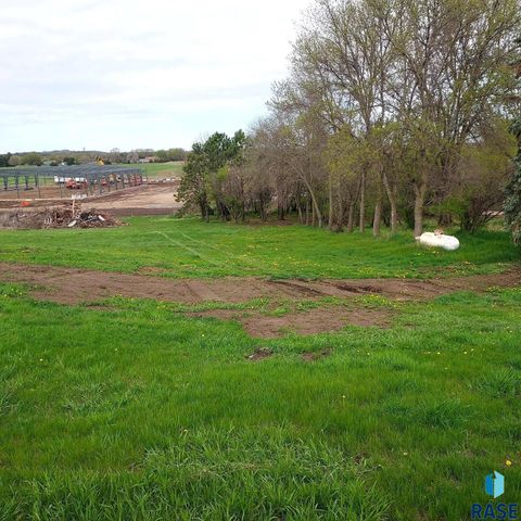 1513 S Splitrock Blvd Boulevard, Brandon, SD 57005