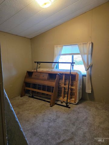 227 W Ave D, Jerome, ID 83338