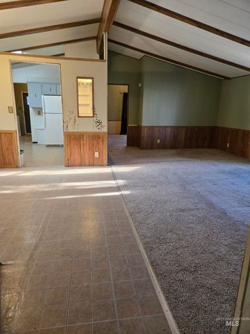227 W Ave D, Jerome, ID 83338