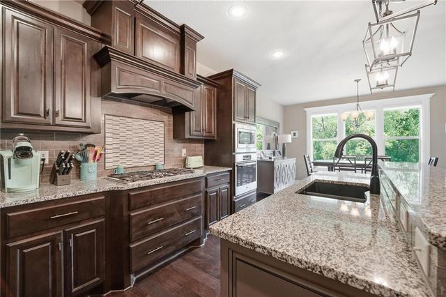 404 SE Mill Creek Drive, Lee's Summit, MO 64063