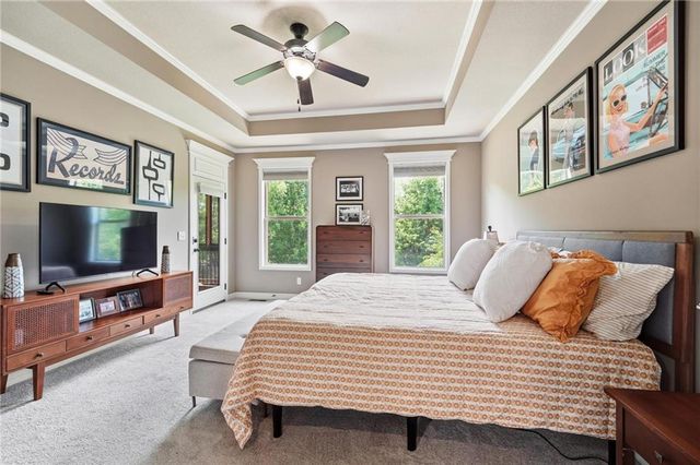 404 SE Mill Creek Drive, Lee's Summit, MO 64063