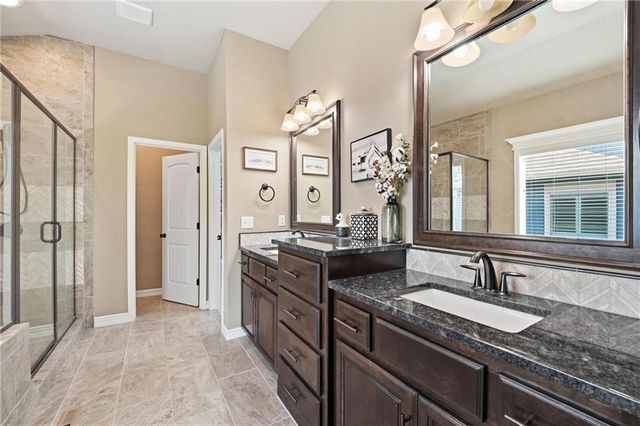 404 SE Mill Creek Drive, Lee's Summit, MO 64063