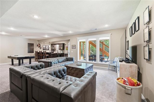 404 SE Mill Creek Drive, Lee's Summit, MO 64063
