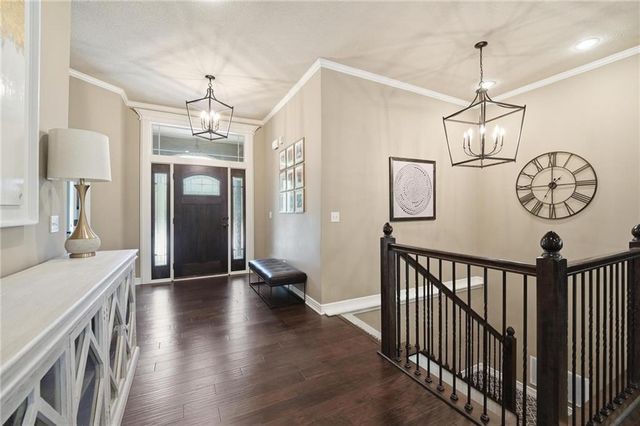 404 SE Mill Creek Drive, Lee's Summit, MO 64063