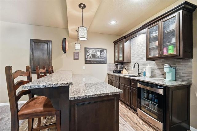404 SE Mill Creek Drive, Lee's Summit, MO 64063