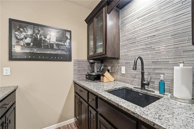 404 SE Mill Creek Drive, Lee's Summit, MO 64063