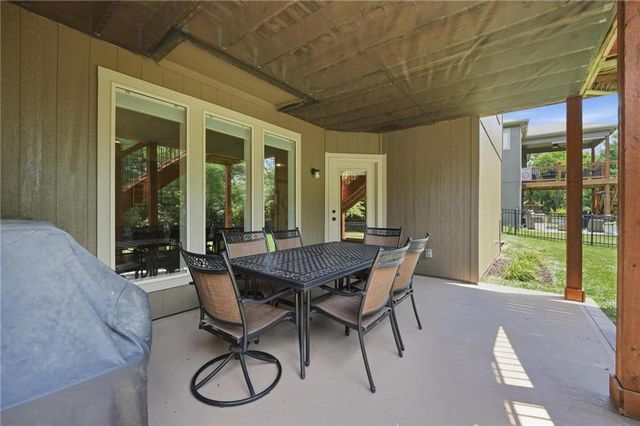404 SE Mill Creek Drive, Lee's Summit, MO 64063