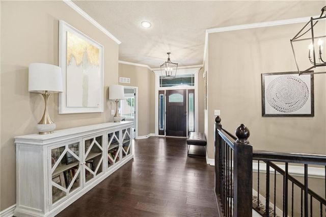 404 SE Mill Creek Drive, Lee's Summit, MO 64063