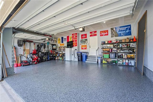 404 SE Mill Creek Drive, Lee's Summit, MO 64063