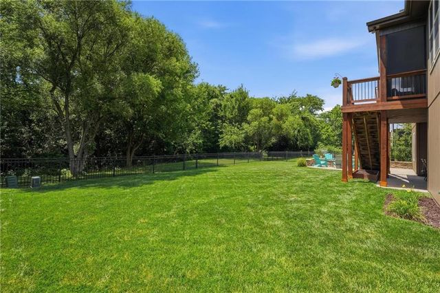 404 SE Mill Creek Drive, Lee's Summit, MO 64063