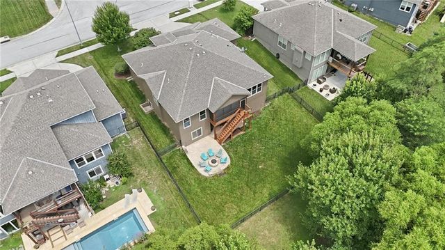 404 SE Mill Creek Drive, Lee's Summit, MO 64063