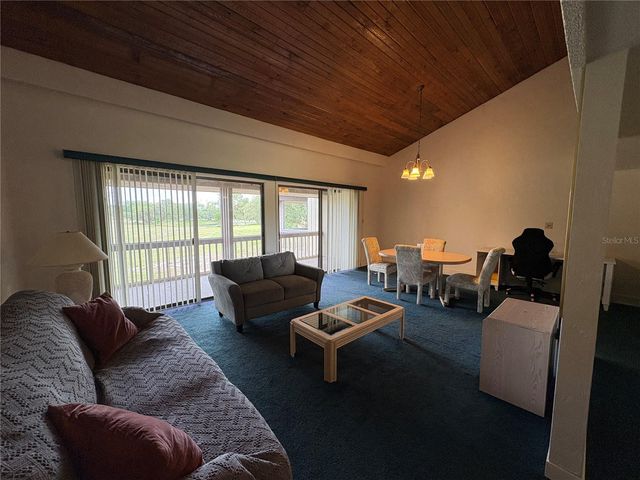 167 PALM VIEW COURT 3487, Haines City, FL 33844