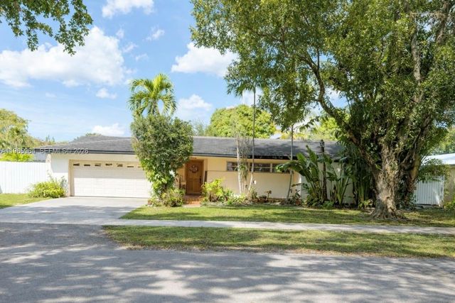 7355 Poinciana Court, Miami Lakes, FL 33014