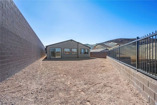 1663 Capri Falls Court, Henderson, NV 89011