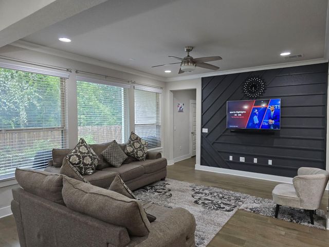 9713 McKnight LOOP 34, Austin, TX 78717