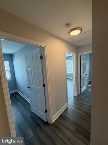19 LAMONT CT, Sicklerville, NJ 08081