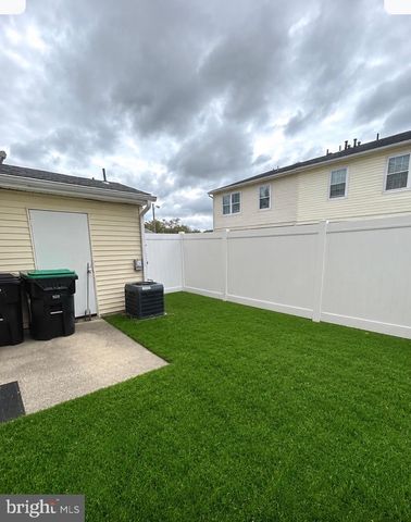 19 LAMONT CT, Sicklerville, NJ 08081