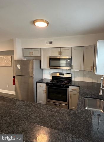 19 LAMONT CT, Sicklerville, NJ 08081