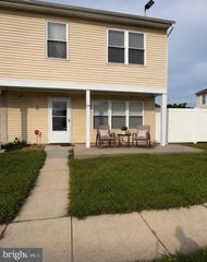 19 LAMONT CT, Sicklerville, NJ 08081
