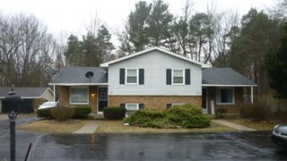 4690 Burton Street Se, City Of Kentwood, MI 49546