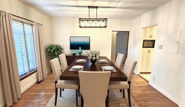 410 N Raynor Avenue 1W, Joliet, IL 60435