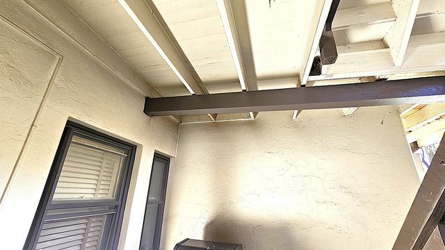 410 N Raynor Avenue 1W, Joliet, IL 60435