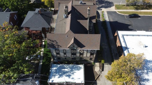 410 N Raynor Avenue 1W, Joliet, IL 60435