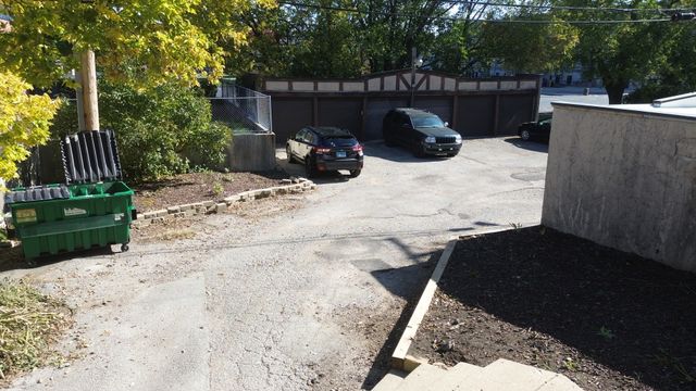 410 N Raynor Avenue 1W, Joliet, IL 60435