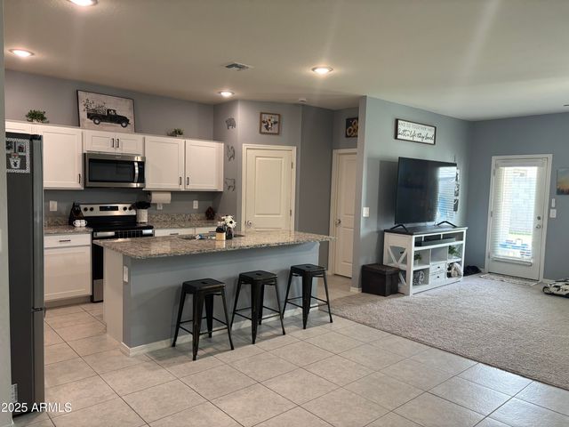 9631 W ALBENIZ Place, Tolleson, AZ 85353