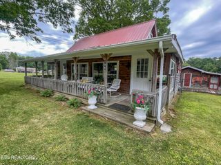 1960 Leffle Webb Rd, Crossville, TN 38572