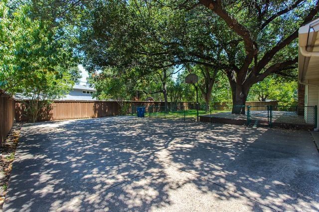 4225 Reaumur Drive, Dallas, TX 75229